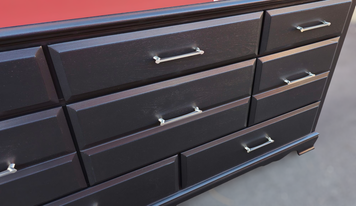 Beautiful fully refinished eight-drawer dresser