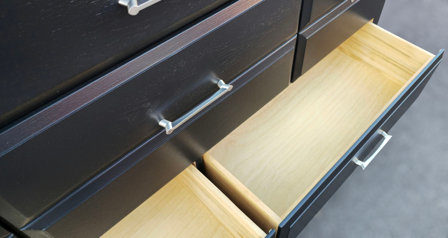 Beautiful fully refinished eight-drawer dresser